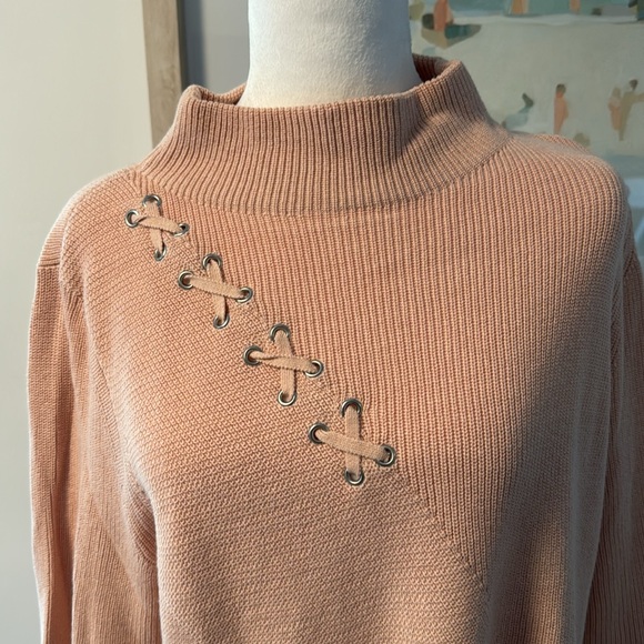 Chico’s Zenergy Pink mock neck tunic size 3 (XL) - Picture 2 of 6